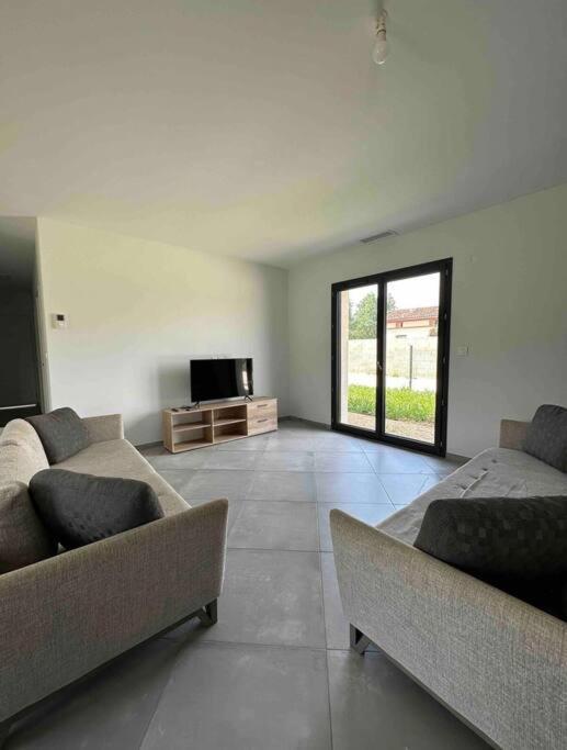 Superbe Maison Chaleureuse Orgueil Bagian luar foto